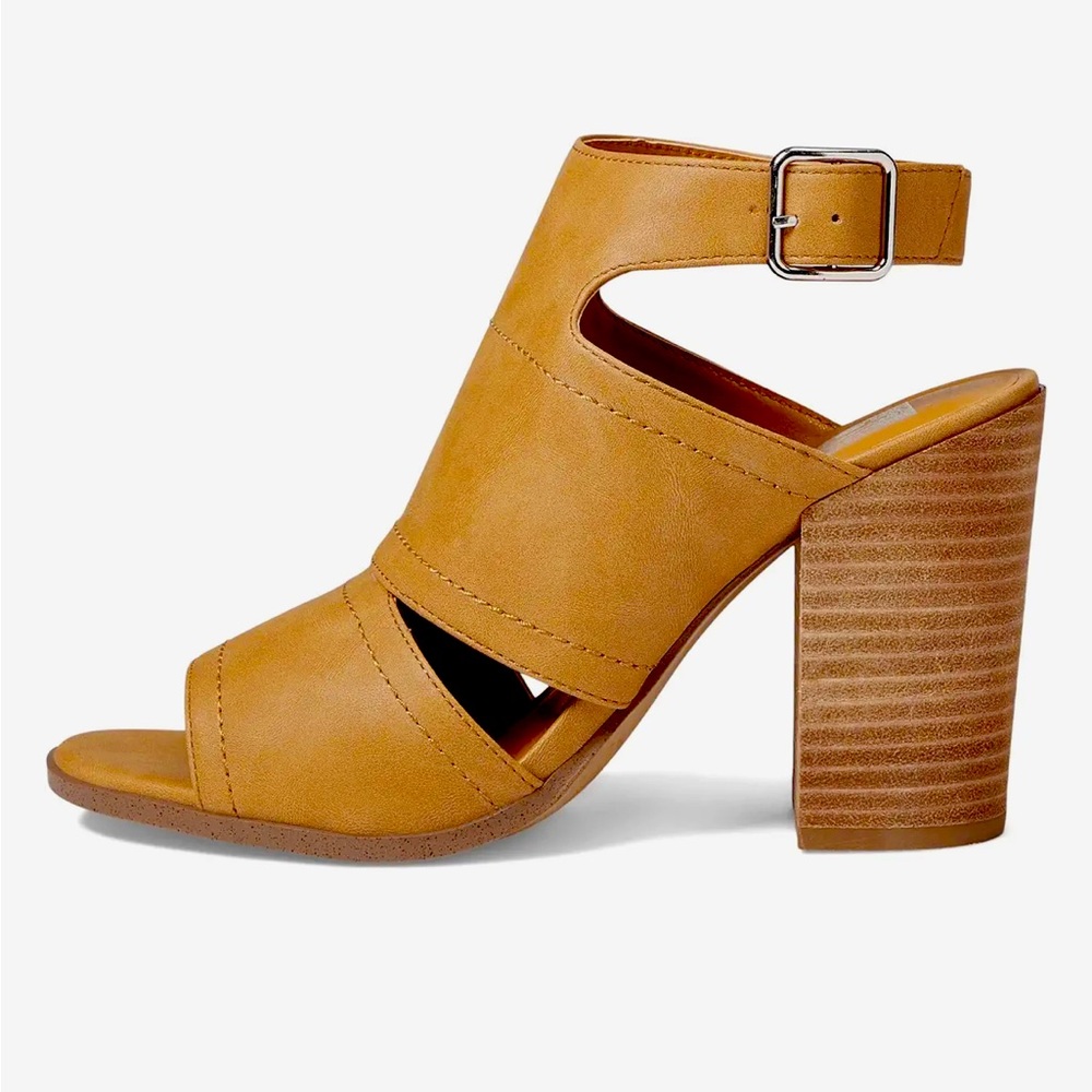Dolce Vita Babylon stacked wood heel open toed bootie- sz 7.5